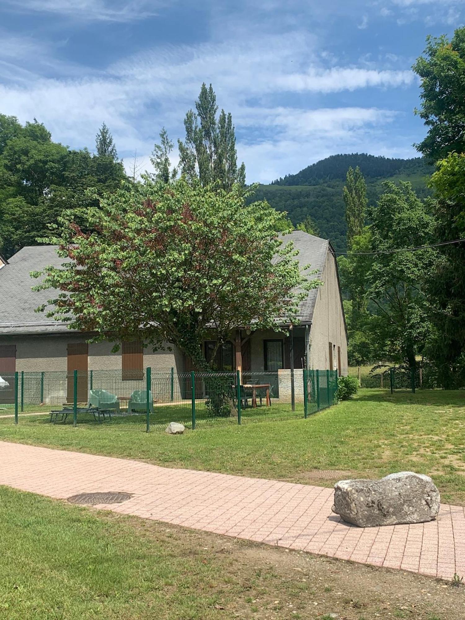 La Suite Unique - Le Jardin Sur Les Pyrenees- Vue Panoramique Montagne -Jardin Cloture Prive De 100M2-Parking-Linge De Lit Et Serviettes Compris- Bielle Eksteriør bilde